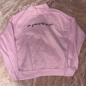 pink ariana grande crewneck 🩷